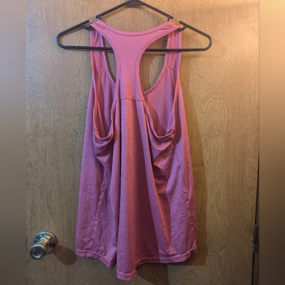 Xersion Razor Back Tank Top - Picture 2 of 3
